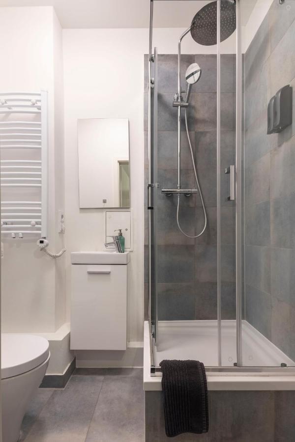 Central Apartment In Heart Of Berlin Luaran gambar