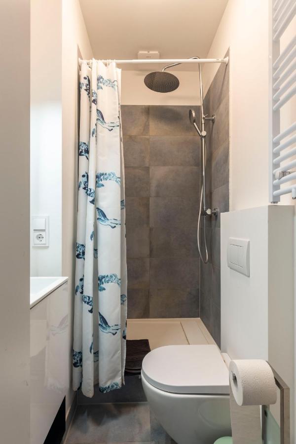 Central Apartment In Heart Of Berlin Luaran gambar