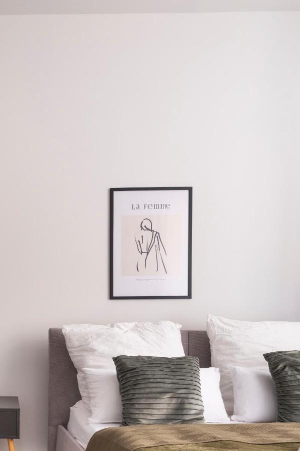 Central Apartment In Heart Of Berlin Luaran gambar