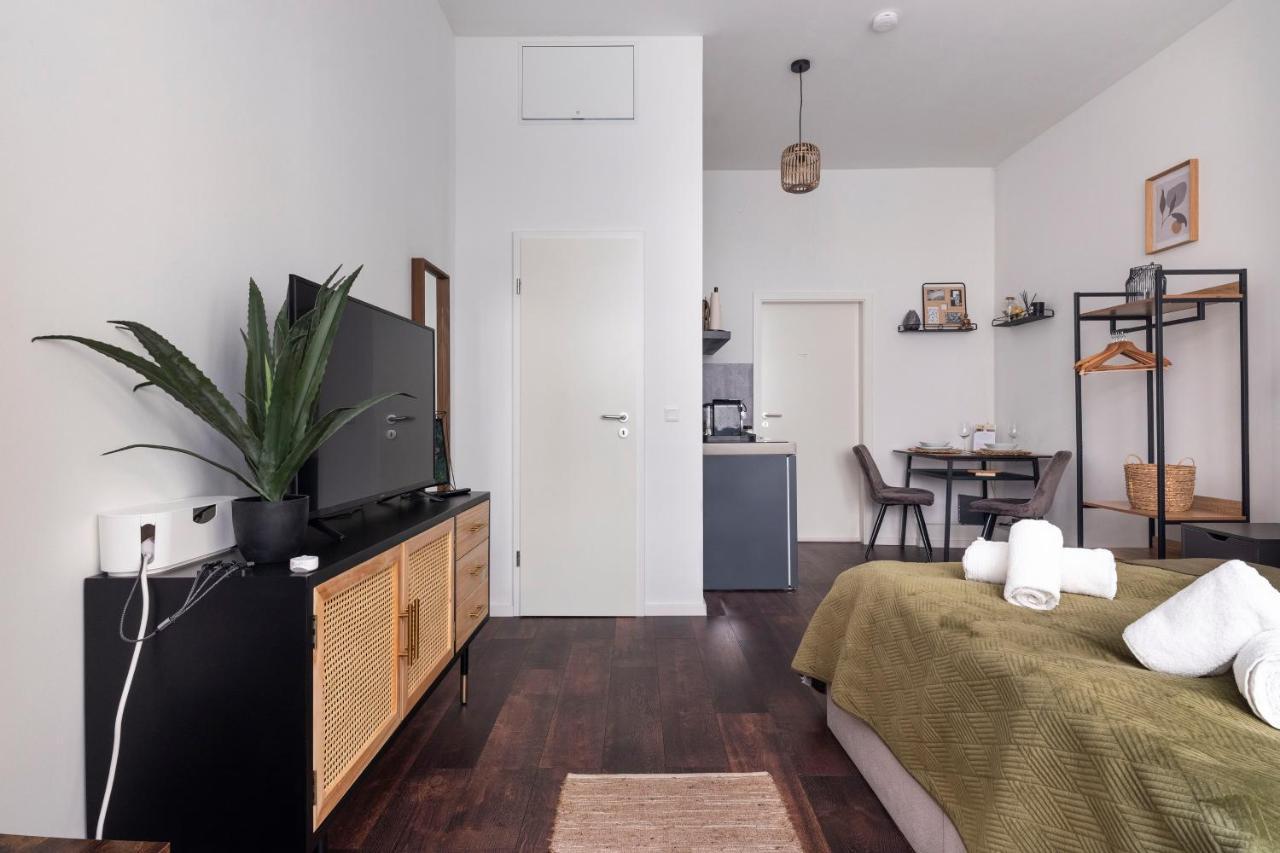 Central Apartment In Heart Of Berlin Luaran gambar